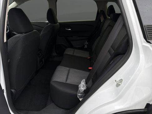 New 2026 Nissan Rogue SV image 27