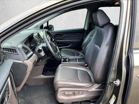 Used 2018 Honda Odyssey Touring image 24