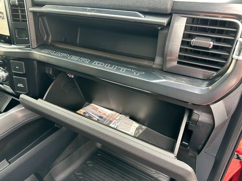 Used 2024 Ford F550 4x4 Crew Cab Super Duty image 39