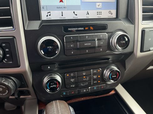 Used 2018 Ford F150 King Ranch w/ Trailer Tow Package AWD/4WD image 22