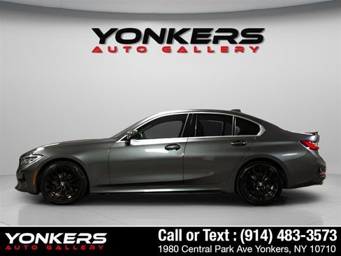 Used 2020 BMW 330i xDrive Sedan w/ Driving Assistance Package image 3
