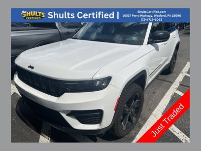 Used 2022 Jeep Grand Cherokee Altitude