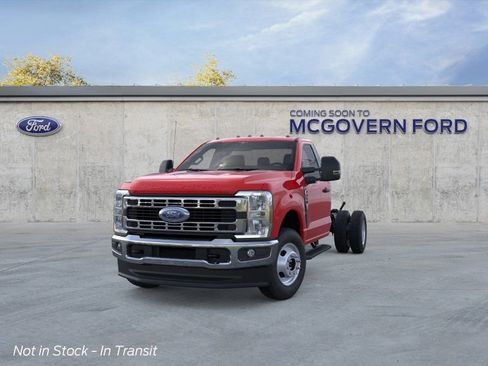 New 2026 Ford F350 4x4 Regular Cab DRW Super Duty image 3