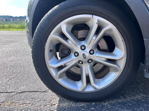 Used 2015 Ford Explorer Limited w/ Equipment Group 302A AWD/4WD image 34
