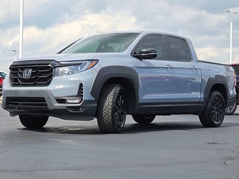 Used 2022 Honda Ridgeline Black Edition image 15