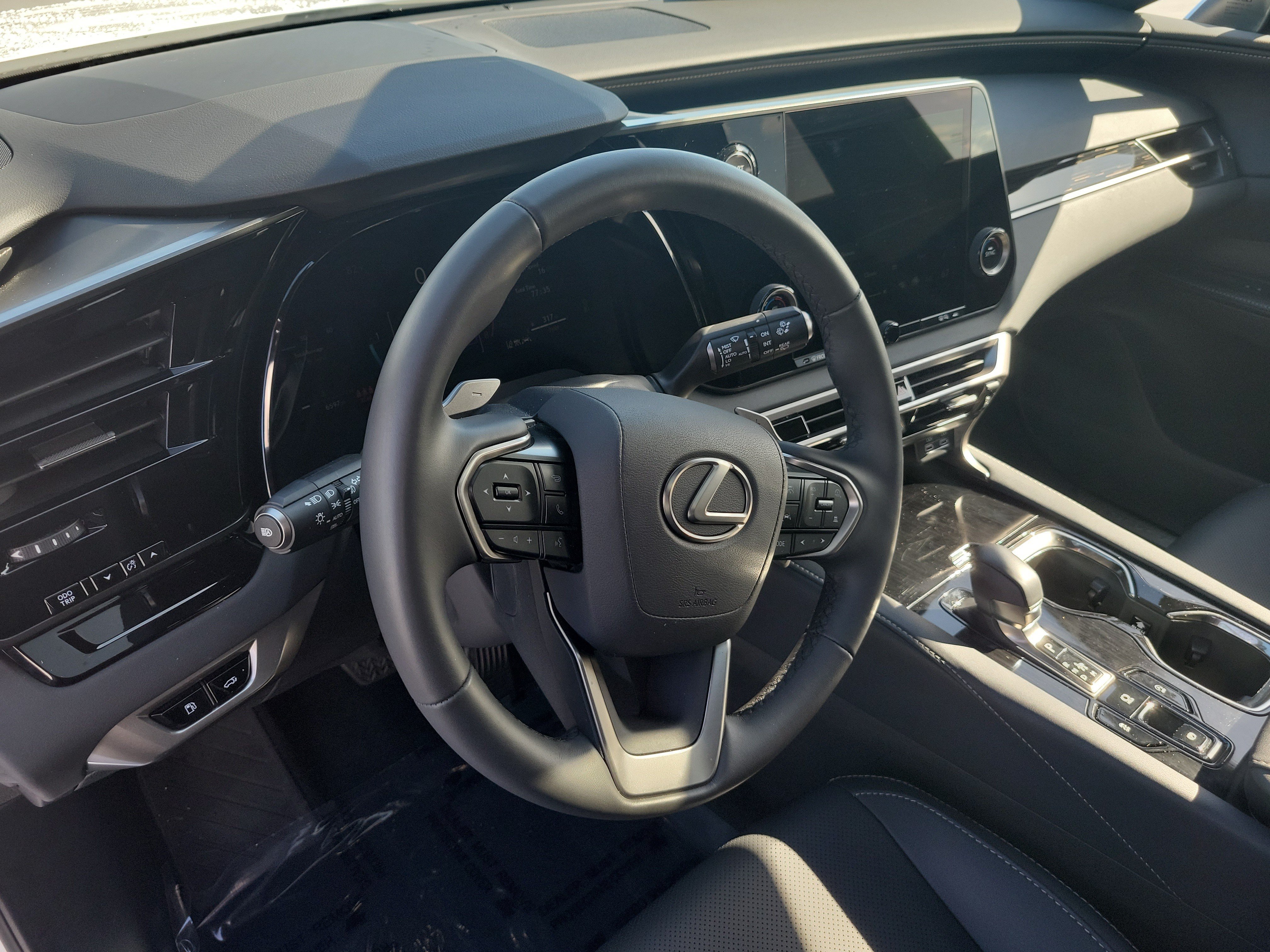 Used 2026 Lexus RX 350 FWD image 23