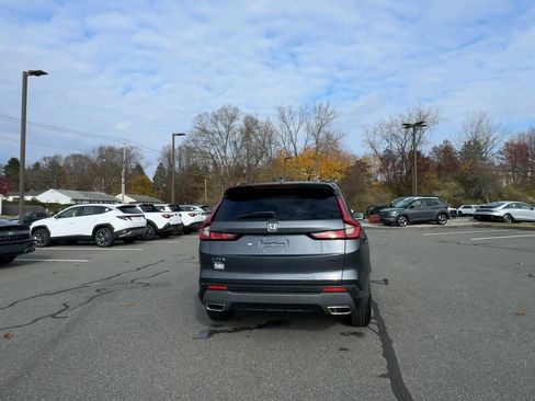 Used 2024 Honda CR-V Sport image 6