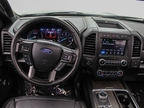 Used 2019 Ford Expedition Limited w/ Equipment Group 302A AWD/4WD image 24