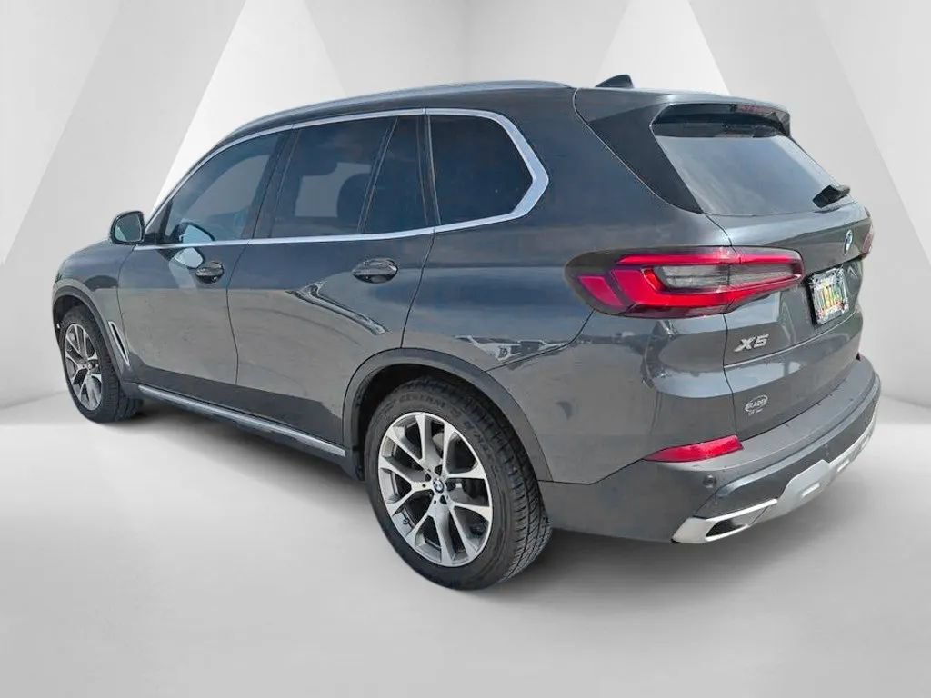 Used 2022 BMW X5 xDrive40i AWD/4WD image 6