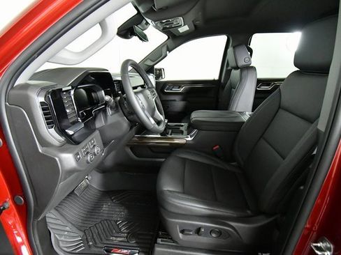 New 2026 Chevrolet Silverado 1500 LT Trail Boss w/ Convenience Package II image 5