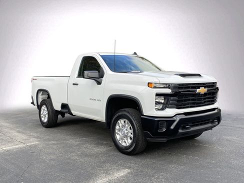 Used 2025 Chevrolet Silverado 2500 W/T w/ WT Convenience Package image 2