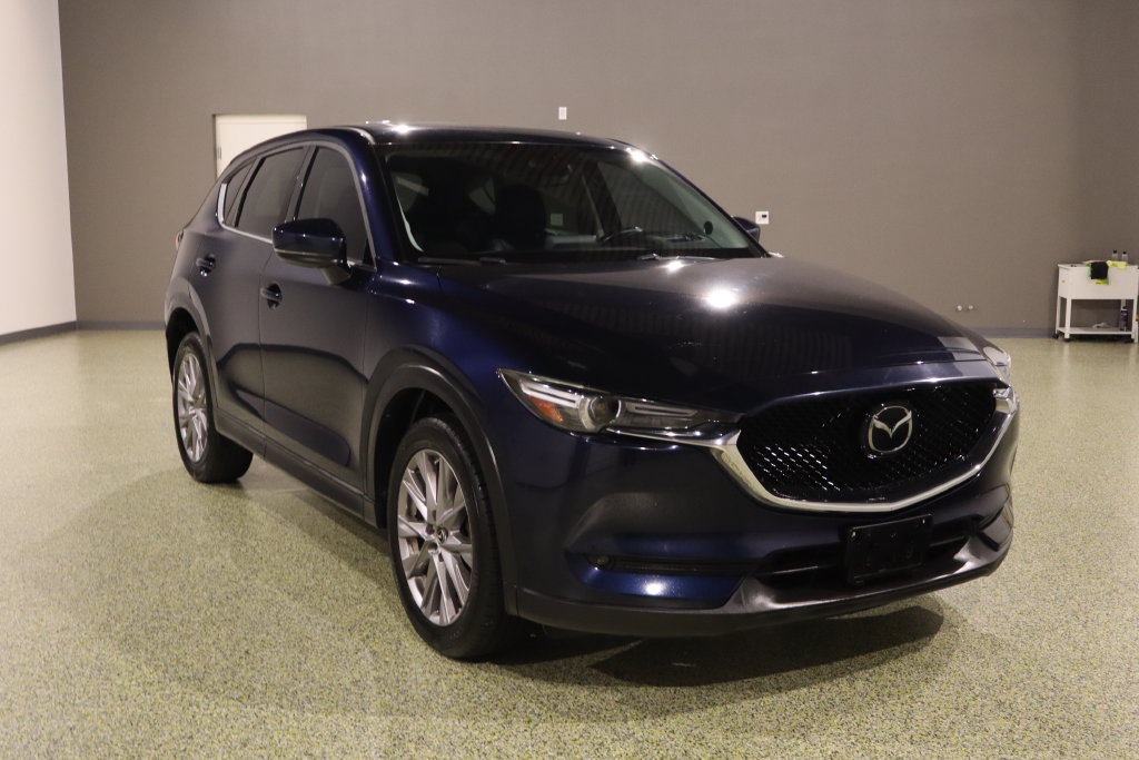 Used 2019 MAZDA CX-5 Grand Touring w/ GT Premium Package FWD image 1