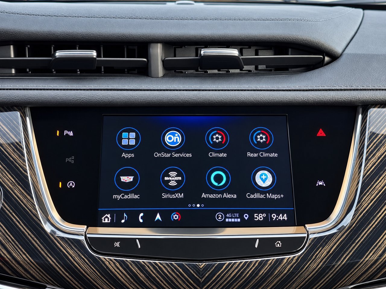 Certified 2024 Cadillac XT6 Premium Luxury FWD image 17