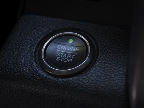 Used 2018 Ford F150 Raptor w/ Equipment Group 802A Luxury image 20