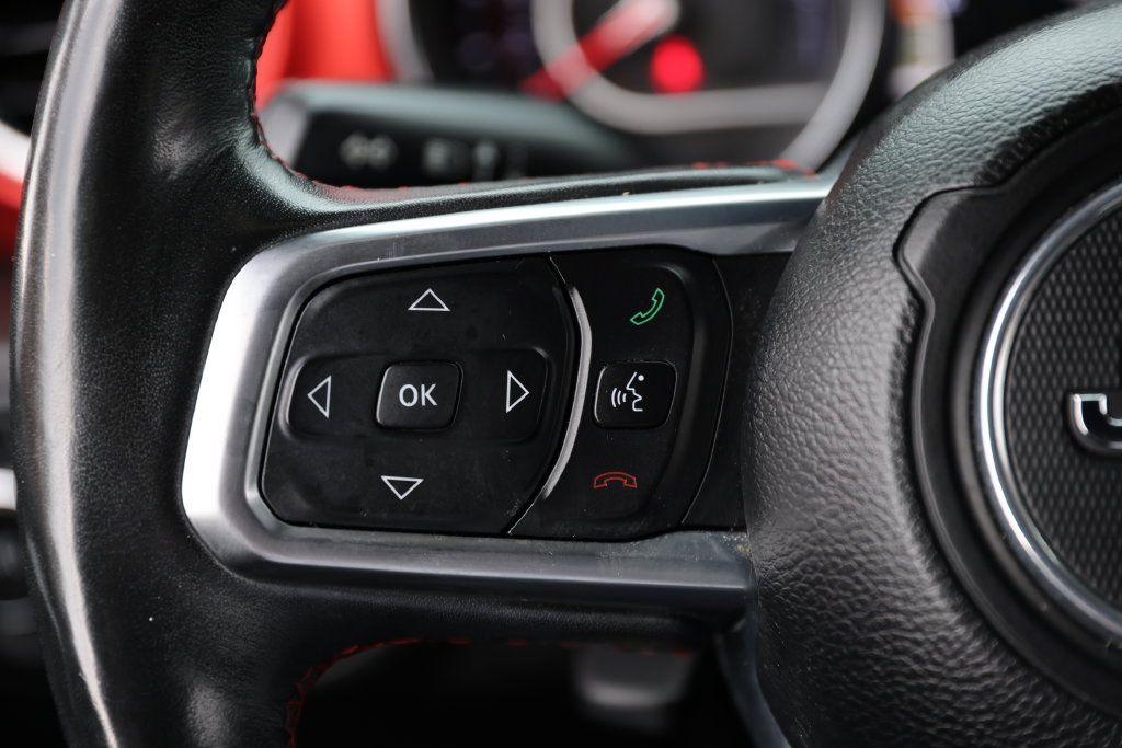 Used 2019 Jeep Wrangler Unlimited Rubicon AWD/4WD image 23