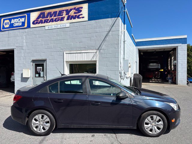 Used 2014 Chevrolet Cruze LS FWD image 7