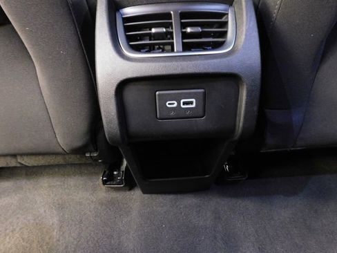 Used 2022 Chevrolet Blazer LT image 18