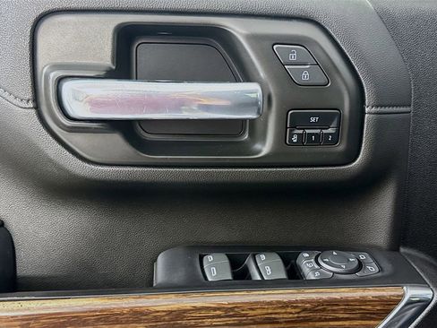 Used 2023 Chevrolet Silverado 3500 High Country image 17