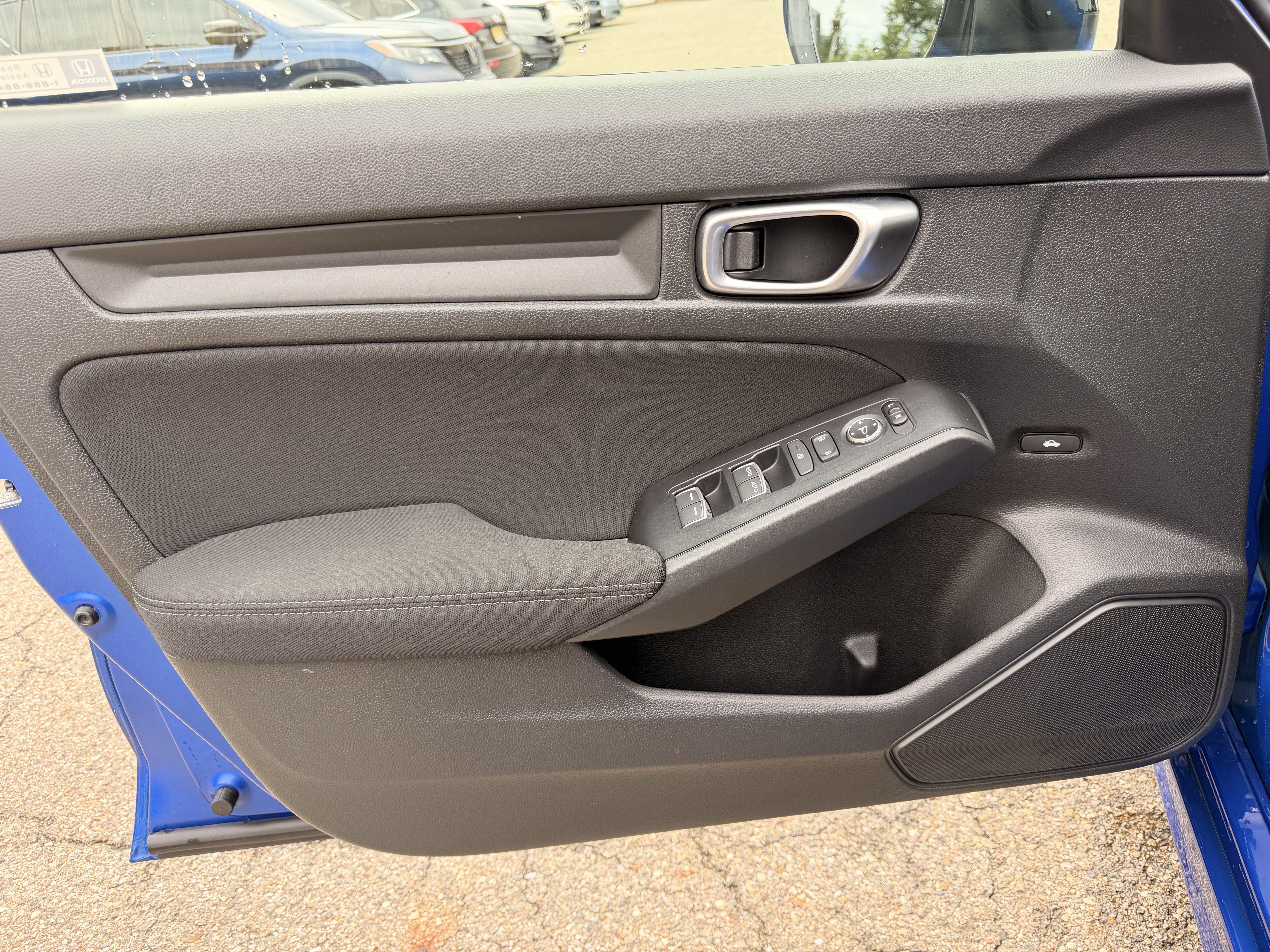 Used 2024 Honda Civic Sport image 13