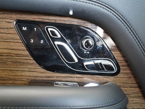 Used 2018 Land Rover Range Rover HSE AWD/4WD image 28
