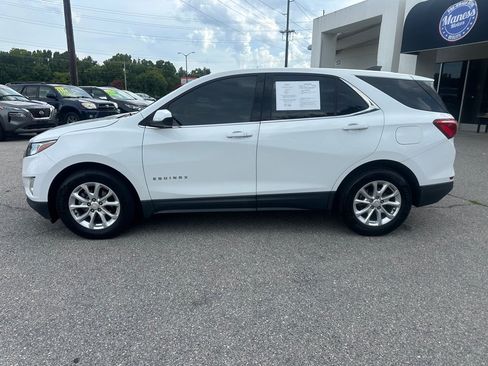 Used 2020 Chevrolet Equinox LT FWD image 2