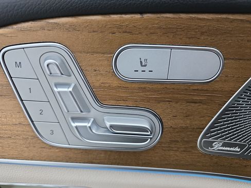 Used 2023 Mercedes-Benz GLE 350 4MATIC w/ AMG Line Exterior image 29