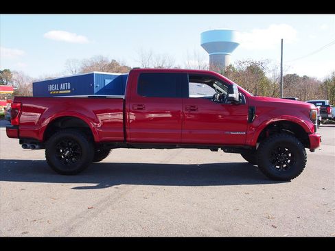 Used 2021 Ford F250 Lariat image 7
