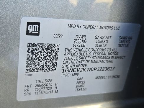 Used 2023 Chevrolet Traverse RS w/ LPO, Floor Liner Package image 32