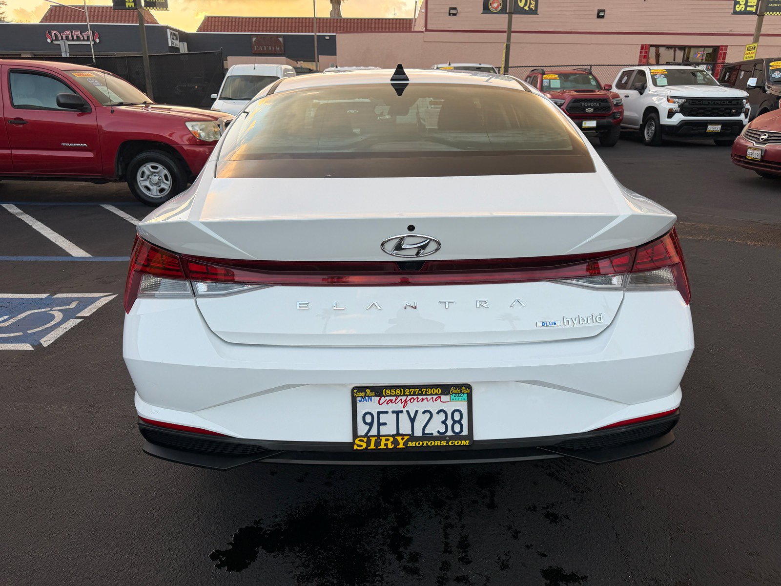 Used 2023 Hyundai Elantra Blue w/ Cargo Package FWD image 4