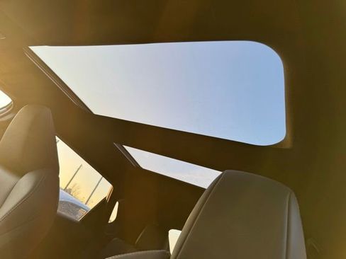 Certified 2023 Toyota bZ4X XLE w/ Weather Package image 7