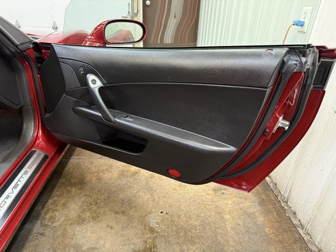 Used 2009 Chevrolet Corvette Coupe image 74