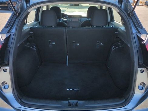 Used 2024 Nissan Kicks S image 13