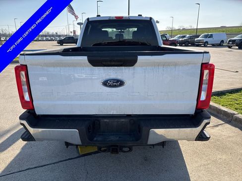 Used 2025 Ford F250 XLT image 10