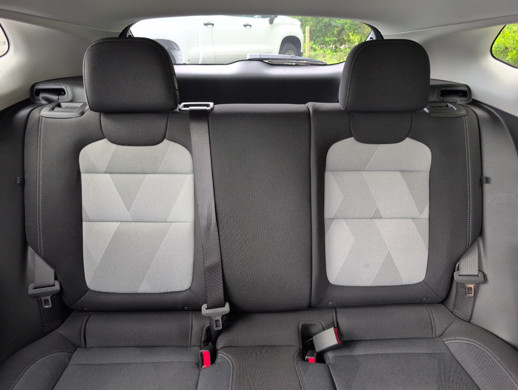 New 2026 Chevrolet Trax LS w/ LS Convenience Package FWD image 27