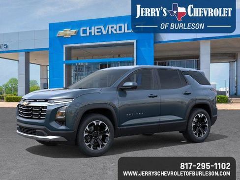 New 2026 Chevrolet Equinox LT image 2