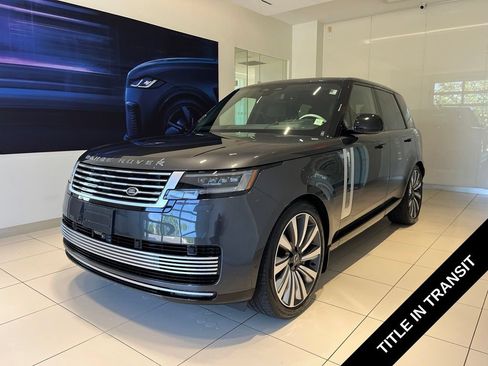Used 2024 Land Rover Range Rover SV AWD/4WD image 1