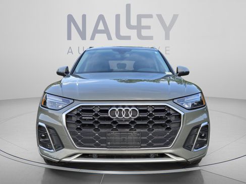 Used 2023 Audi Q5 2.0T Premium Plus w/ Premium Plus Package AWD/4WD image 8