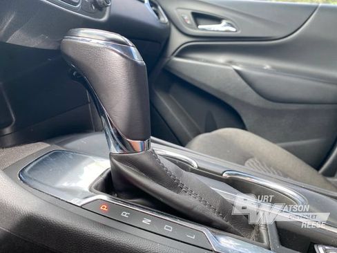 Used 2019 Chevrolet Equinox LT FWD image 24