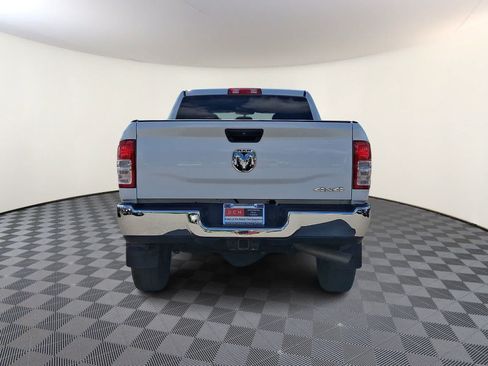 Used 2020 RAM 2500 Tradesman w/ Chrome Appearance Group AWD/4WD image 6