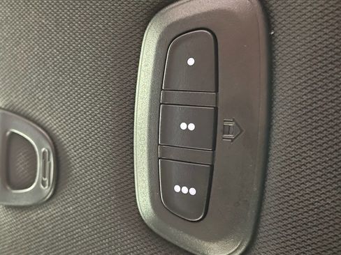 Used 2022 Jeep Compass Altitude w/ Convenience Group image 21