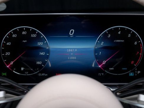 Used 2024 Mercedes-Benz S 580 4MATIC Sedan image 22