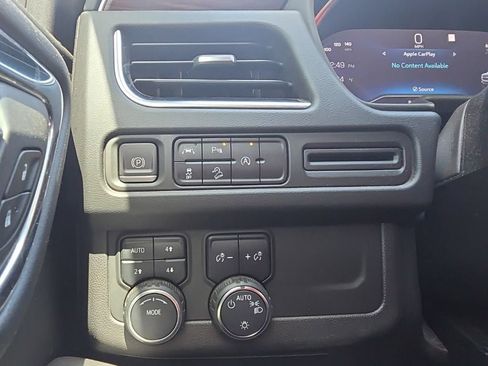 Used 2023 Chevrolet Tahoe Z71 AWD/4WD image 17