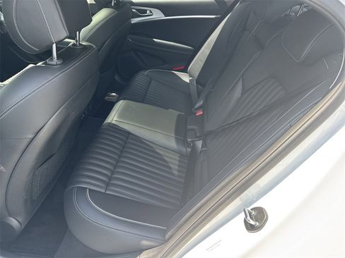 Used 2026 Genesis G70 2.5T Prestige image 20