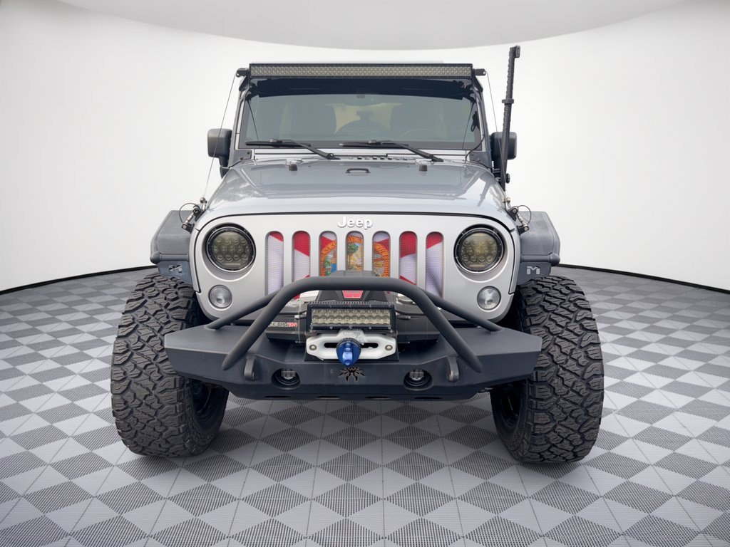 Used 2015 Jeep Wrangler Unlimited Rubicon AWD/4WD image 6