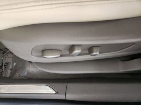 Used 2019 Cadillac XT5 Luxury image 28