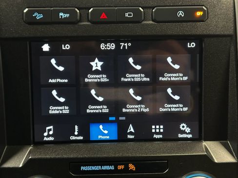 Used 2018 Ford F150 Platinum w/ Equipment Group 701A Luxury AWD/4WD image 38