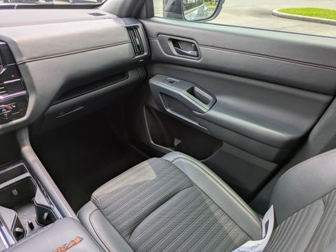 Certified 2024 Nissan Pathfinder Rock Creek AWD/4WD image 19