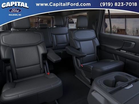 New 2026 Ford Expedition Max Platinum w/ Stealth Appearance Package AWD/4WD image 11