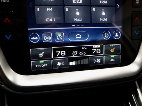 Used 2025 Subaru Legacy Limited image 36