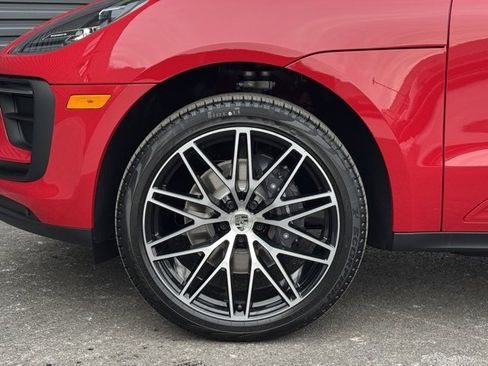 New 2026 Porsche Macan image 11